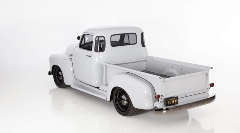 This 1952 Chevy Thriftmaster 3100 restomod might just fool you